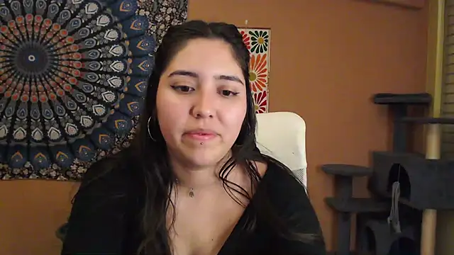 IntimateTales online show from December 19, 10:00 pm