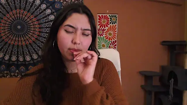 IntimateTales online show from December 20, 10:43 pm