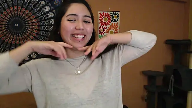 IntimateTales online show from January 6, 4:55 pm