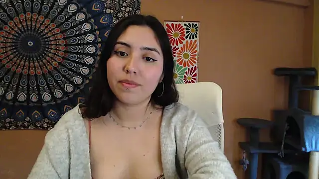 IntimateTales online show from January 10, 4:30 pm