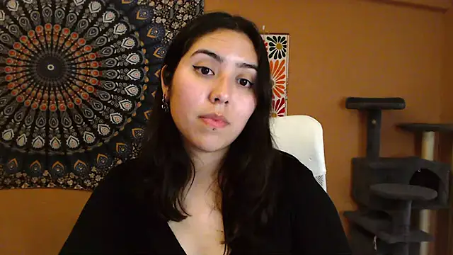 IntimateTales online show from March 16, 5:07 pm