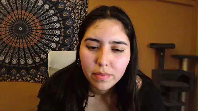 IntimateTales online show from March 16, 8:11 pm