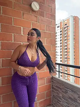 emma andrew1 online show from March 26, 3:50 pm