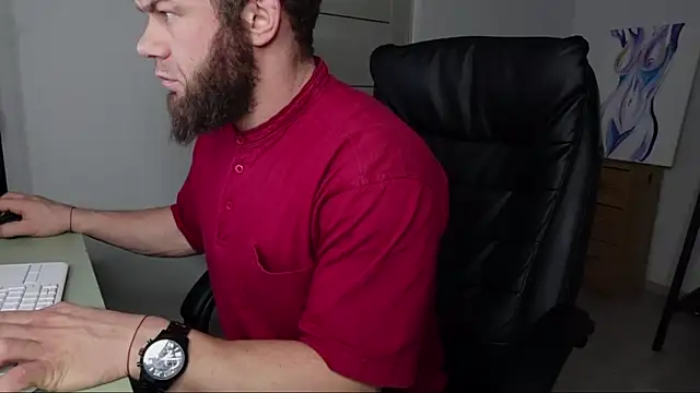 Snapshot of Tommy_Burnz chatting on December 30, 4:42 am Tommy Burnz online show from December 30, 4:42 am