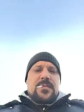 DanielOhCool online show from February 11, 11:10 am