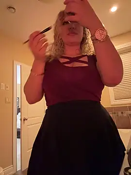 miamellycious online show from February 19, 3:28 am