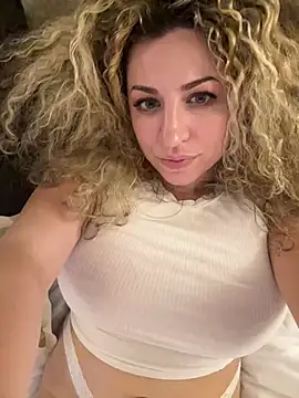 miamellycious online show from February 21, 8:18 am