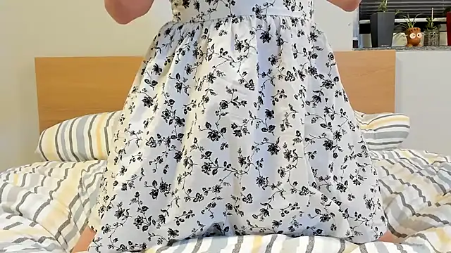 BritttanyBrix online show from November 20, 6:40 pm