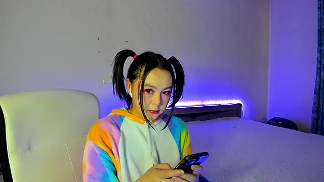 Snapshot of pika_pika1 chatting on December 20, 2:35 pm pika pika1 online show from December 20, 2:35 pm