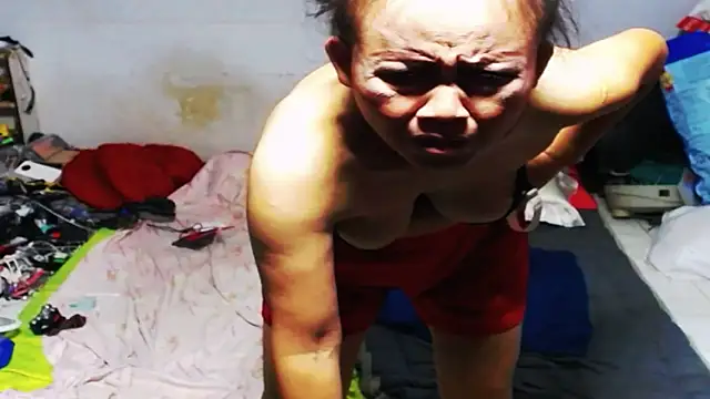 Snapshot of 1CuteAndSexy69 chatting on February 16, 7:16 pm 1CuteAndSexy69 online show from February 16, 7:16 pm