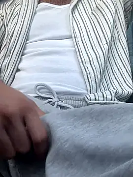 Snapshot of bestofsex99 chatting on September 12, 5:13 pm bestofsex99 online show from September 12, 5:13 pm