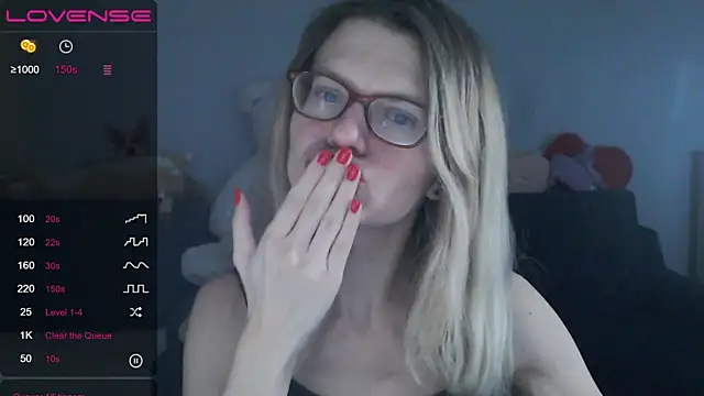 night is dark online show from February 23, 12:51 am