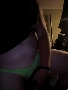 Snapshot of FUNINWV9 chatting on October 30, 11:38 pm FUNINWV9 online show from October 30, 11:38 pm