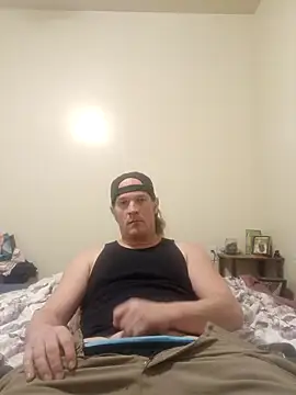 Snapshot of FUNINWV9 chatting on December 23, 1:03 am FUNINWV9 online show from December 23, 1:03 am