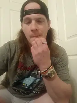 Snapshot of FUNINWV9 chatting on February 11, 5:51 pm FUNINWV9 online show from February 11, 5:51 pm