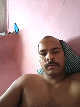 Vickyrajput009 online show from November 17, 10:43 am