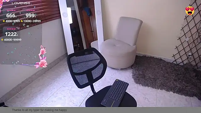 Snapshot of NicoleSantana chatting on September 12, 8:42 pm NicoleSantana online show from September 12, 8:42 pm