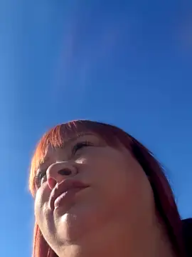 Snapshot of Model9798 chatting on November 1, 9:44 am Model9798 online show from November 1, 9:44 am