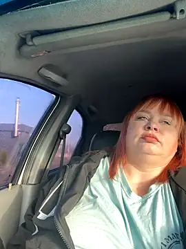 Snapshot of Model9798 chatting on November 12, 6:36 am Model9798 online show from November 12, 6:36 am