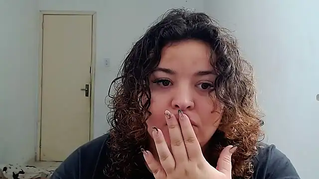 valentinny online show from October 4, 2:15 pm