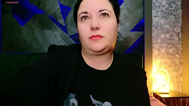Snapshot of AleshaArabian chatting on January 18, 7:48 pm AleshaArabian online show from January 18, 7:48 pm