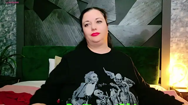 Snapshot of AleshaArabian chatting on January 20, 2:11 am AleshaArabian online show from January 20, 2:11 am