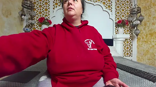 AleshaArabian online show from October 21, 3:07 am