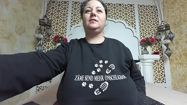 AleshaArabian online show from January 15, 4:50 am