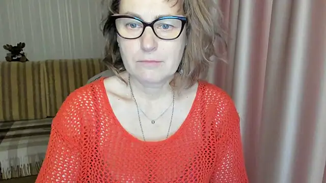 lauraoven online show from March 5, 11:17 am