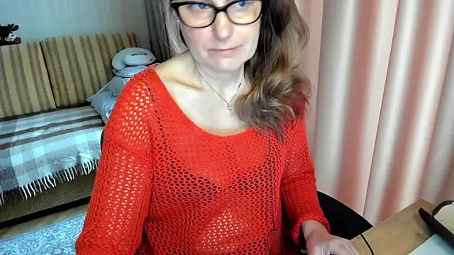 lauraoven online show from March 5, 7:26 am