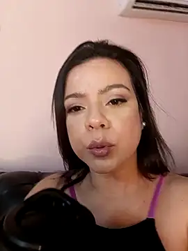 Snapshot of Sofiia_W26 chatting on January 24, 5:32 pm Sofiia W26 online show from January 24, 5:32 pm