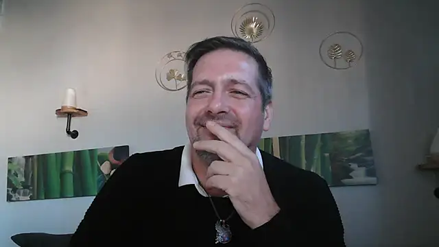 matrikes1 online show from December 26, 2:16 pm