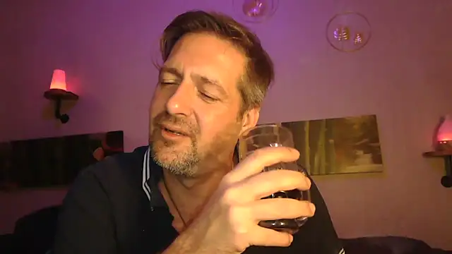 matrikes1 online show from December 27, 11:31 pm