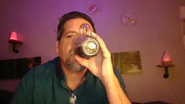 matrikes1 online show from December 29, 6:05 pm