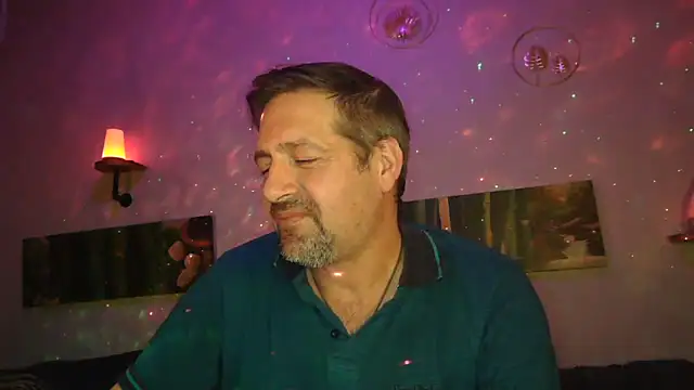 matrikes1 online show from December 31, 7:07 pm