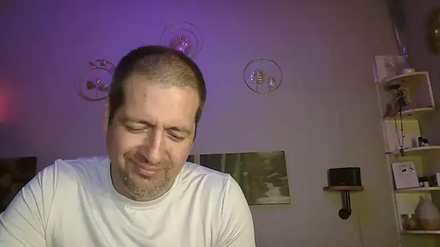 matrikes1 online show from February 22, 7:25 pm