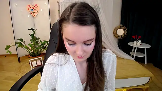 CloudGrace online show from February 16, 9:27 pm