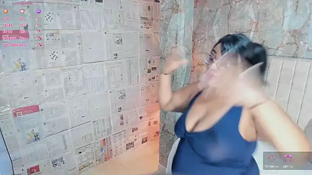 Snapshot of AranzaLatinBlacks chatting on February 8, 11:13 pm AranzaLatinBlacks online show from February 8, 11:13 pm