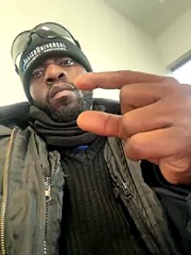 danieldonte online show from December 4, 5:43 pm