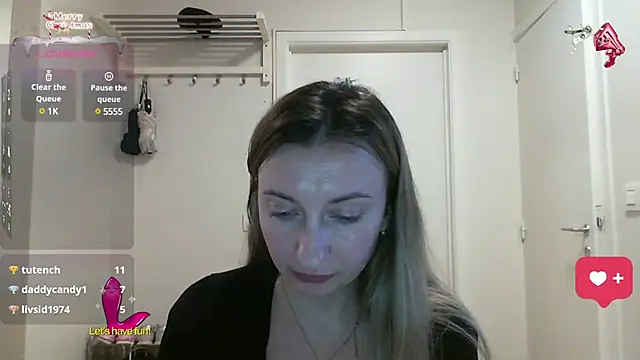 SusanCurt online show from March 16, 2:22 pm