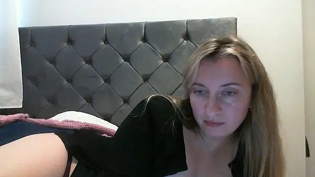 SusanCurt online show from November 13, 10:36 am