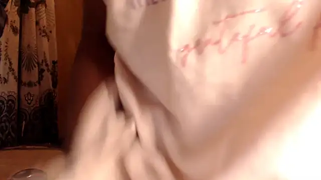 NaughtyGranny online show from October 18, 10:32 pm