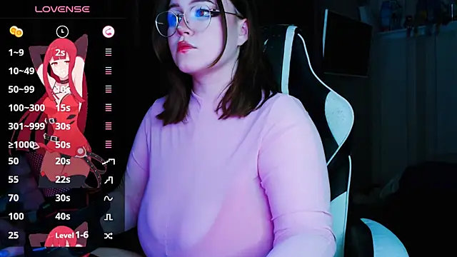 Mini Mo online show from April 1, 3:42 pm