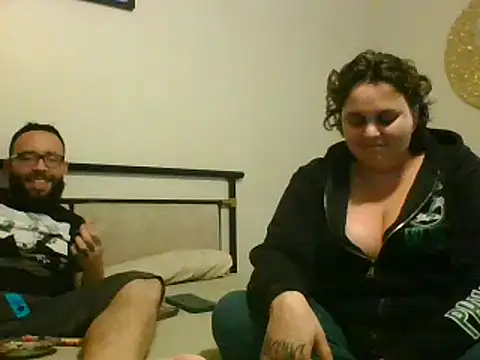 lyshaa online show from February 12, 5:26 am