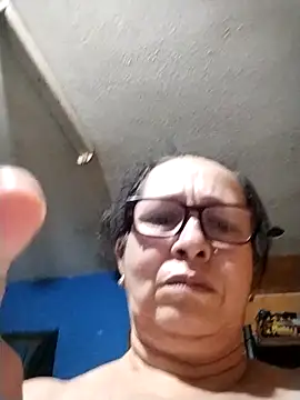 Snapshot of LaGochis07 chatting on March 4, 8:04 pm LaGochis07 online show from March 4, 8:04 pm