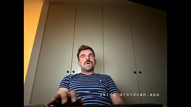 Snapshot of mrbigballs chatting on September 17, 8:10 pm mrbigballs online show from September 17, 8:10 pm