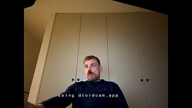 Snapshot of mrbigballs chatting on September 25, 8:01 pm mrbigballs online show from September 25, 8:01 pm