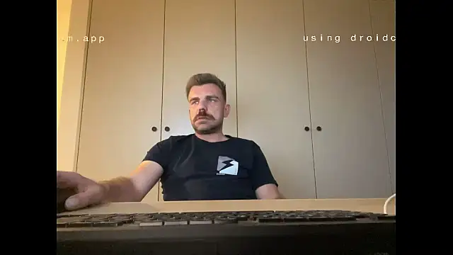 Snapshot of mrbigballs chatting on September 28, 5:40 pm mrbigballs online show from September 28, 5:40 pm