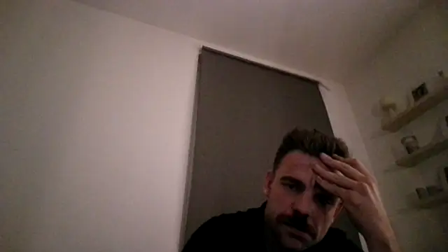 Snapshot of mrbigballs chatting on October 7, 7:22 pm mrbigballs online show from October 7, 7:22 pm