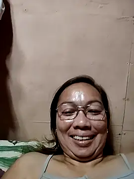 asianwet4u online show from March 9, 4:00 pm